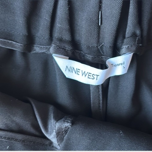 Nine West Rayon High Waist Pleated Tapered Cargo Pants in Black Size‎ Large EUC - Picture 11 of 12